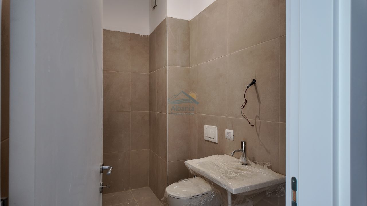 5 Rruga Radhime, Vlore 9426